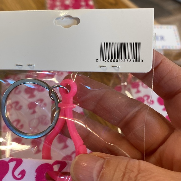 COPY - Barbie ID / Card Holder - Picture 4 of 4